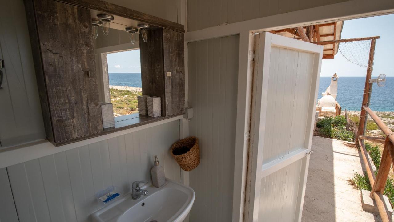 Caravan Fishing Spot Porto Roxa Agios Leon Exterior photo
